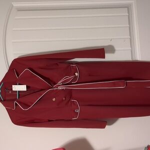 Ladies Kivenst dress size XXL . Burgundy with white trim ties at waist
